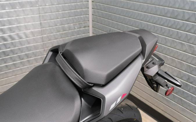 2025 HONDA CB750 HORNET