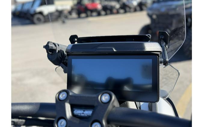 2026 CANYON XT - Can-Am