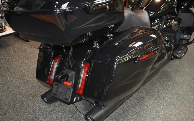 FLTRX 2025 Road Glide®