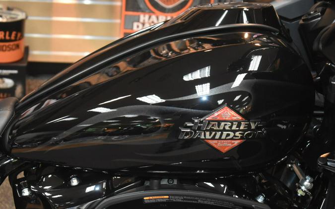 FLTRX 2025 Road Glide®