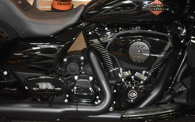 FLTRX 2025 Road Glide®