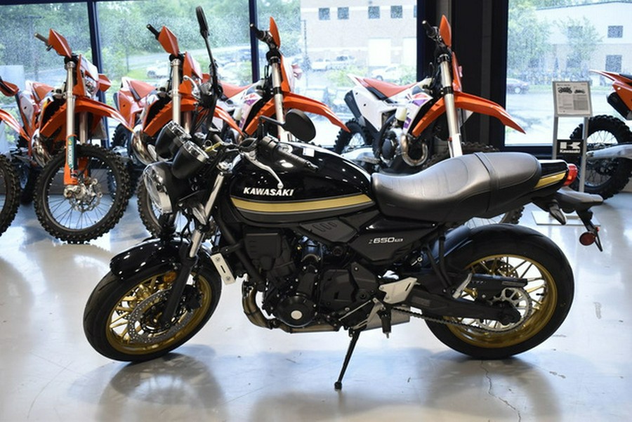 2025 Kawasaki Z650RS ABS