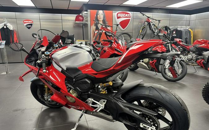 2026 Ducati Panigale V4 R