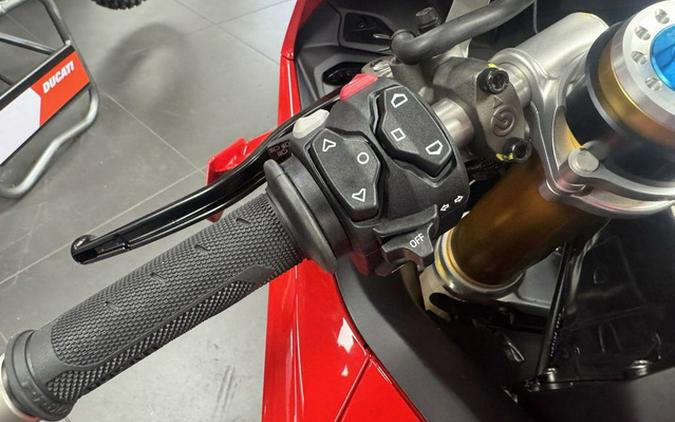2026 Ducati Panigale V4 R