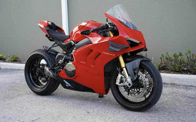 2020 Ducati Panigale V4 S Ducati Red