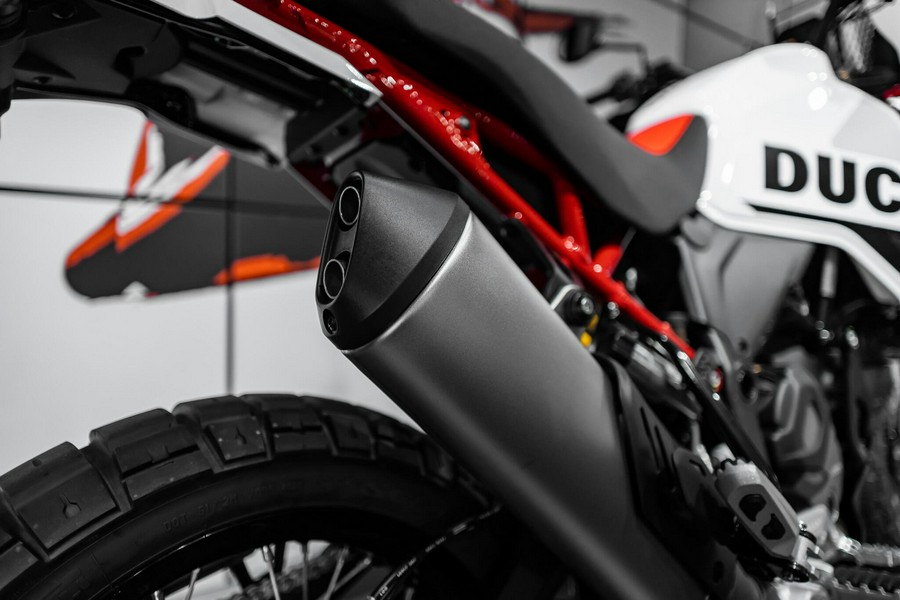 2025 Ducati DESERTX RALLY BIANCO