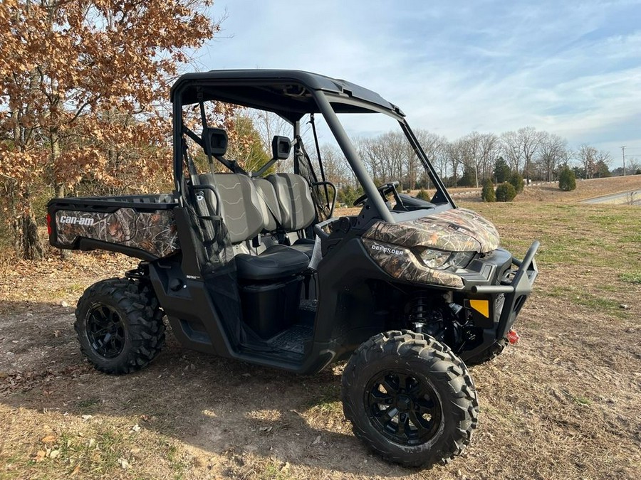 2024 Can-Am® Defender XT HD10