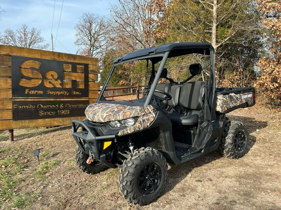 2024 Can-Am® Defender XT HD10