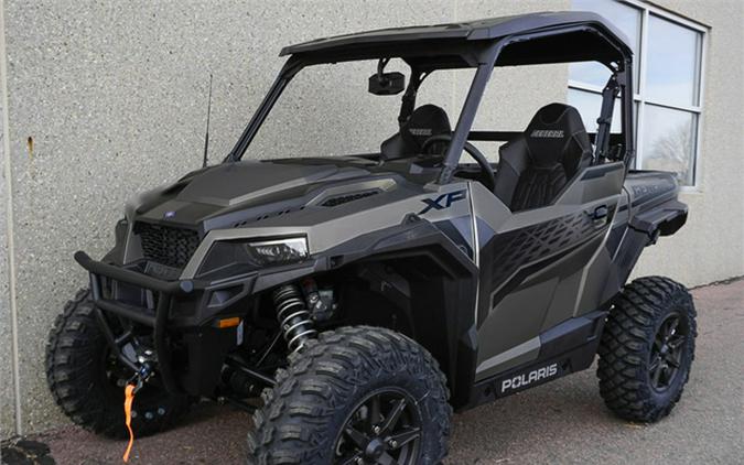 2025 Polaris GENERAL XP 1000 Premium