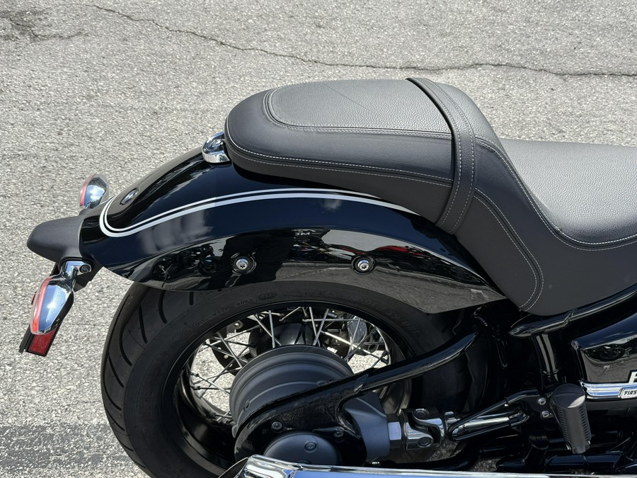 2021 BMW R 18 First Edition