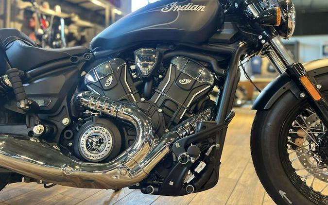 2025 Indian Motorcycle SUPER SCOUT TECH BLK SMK WGRFX