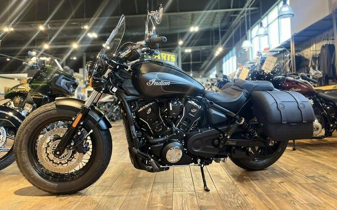 2025 Indian Motorcycle SUPER SCOUT TECH BLK SMK WGRFX