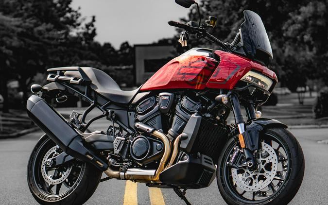 RA1250ST 2025 Pan America® 1250 ST