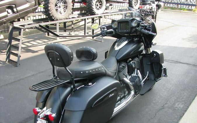 2020 Indian Motorcycle® Roadmaster® Dark Horse® Thunder Black Smoke