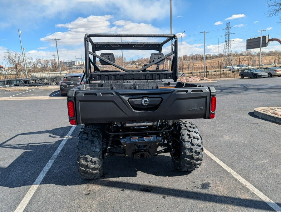 2026 Can-Am Defender HD9