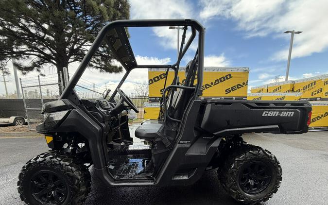 2026 Can-Am Defender HD9