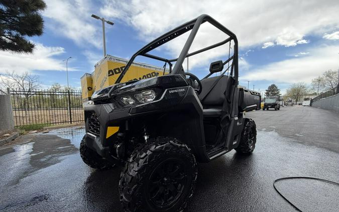 2026 Can-Am Defender HD9