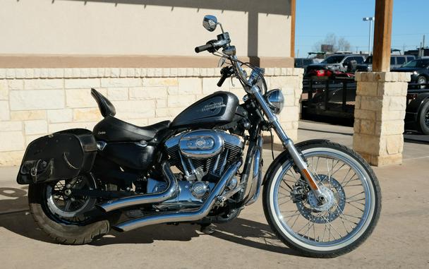 2014 HARLEY SPORTSTER SEVENTYTWO