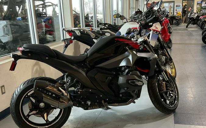 2026 BMW R 1300 R