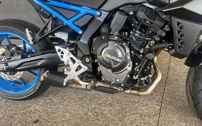 2024 Suzuki GSX-8S