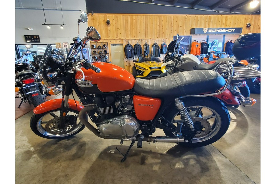 2012 Triumph Bonneville SE A2 Base