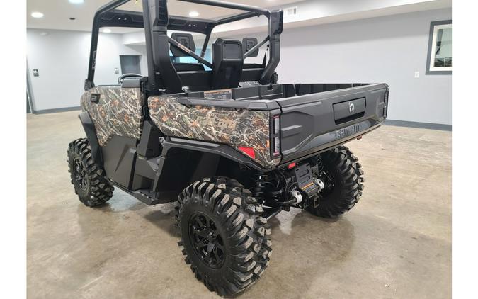 2026 Can-Am Defender X mr with Half Doors HD11