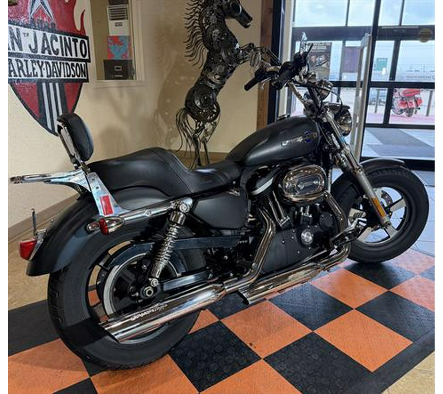 2012 Harley-Davidson Sportster® 1200 Custom