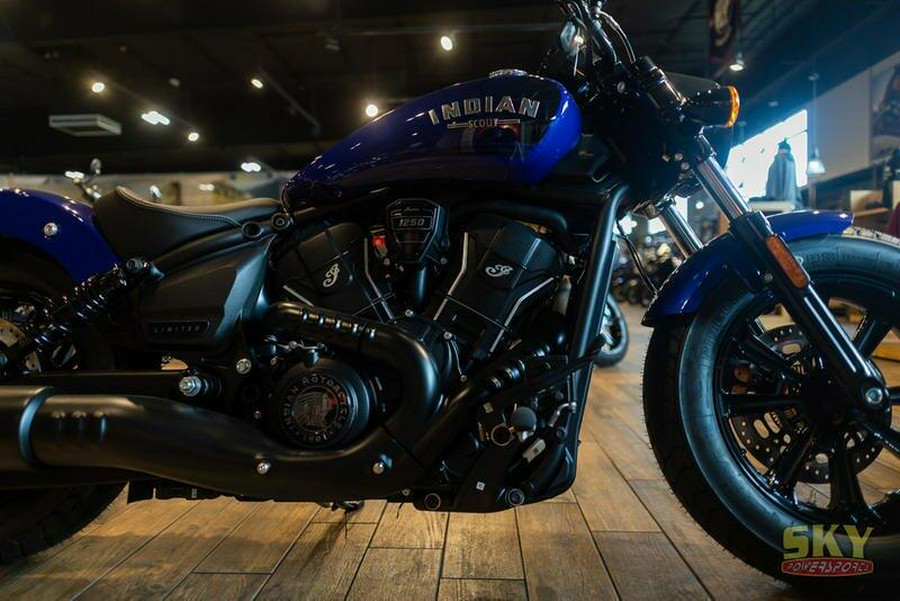 2025 Indian Motorcycle Scout Bobber Limited +Tech Black Smoke
