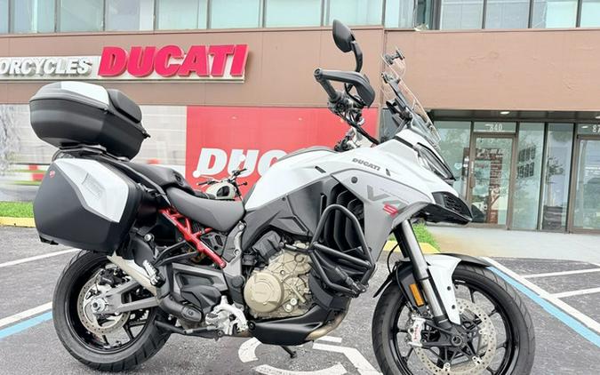 2025 Ducati Multistrada V4 S Travel & Radar Iceberg White