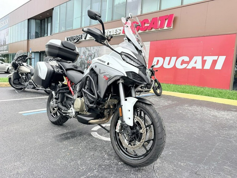 2025 Ducati Multistrada V4 S Travel & Radar Iceberg White