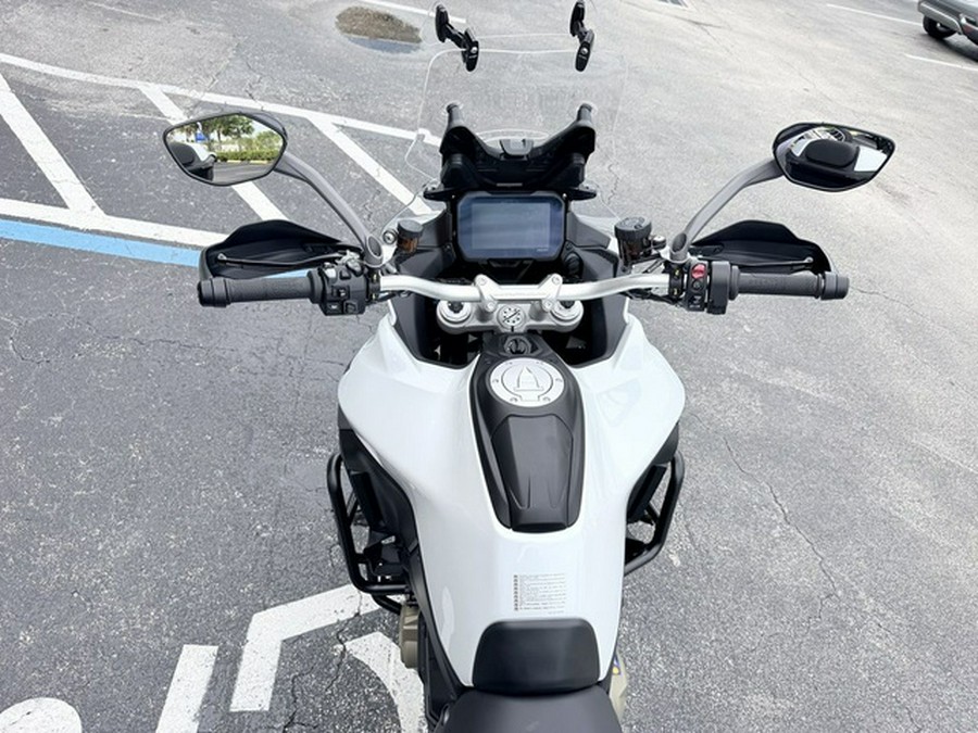 2025 Ducati Multistrada V4 S Travel & Radar Iceberg White