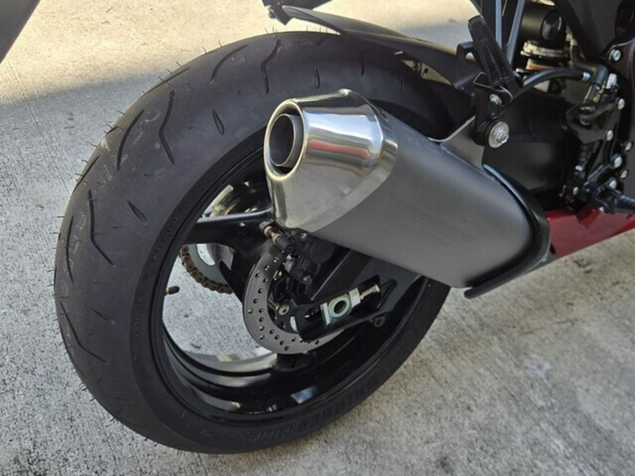 2027 Suzuki GSX-R 750