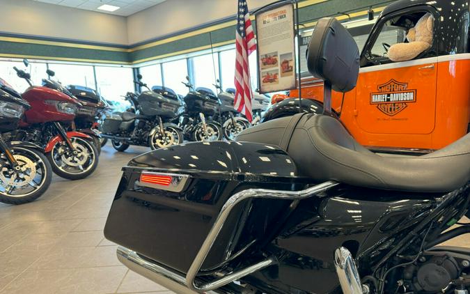 2021 Harley-Davidson Street Glide FLHX