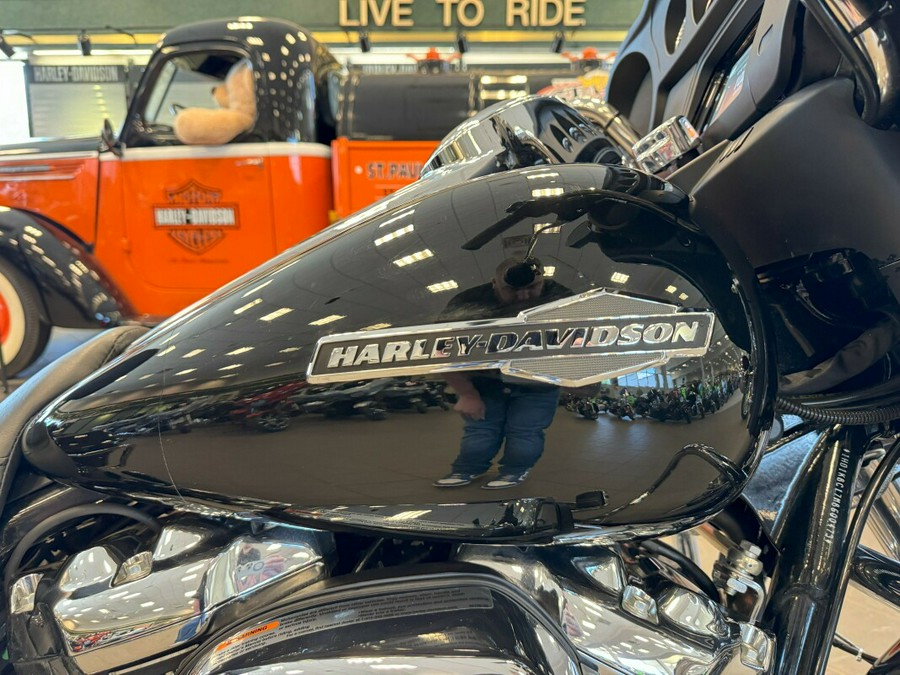 2021 Harley-Davidson Street Glide FLHX