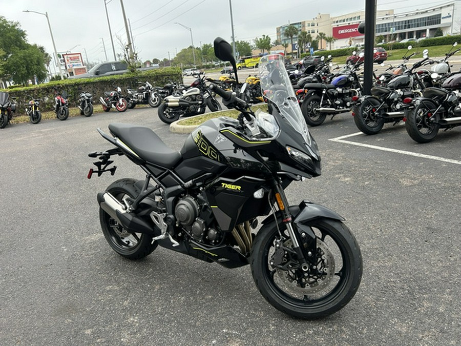 2025 Triumph Tiger Sport 800