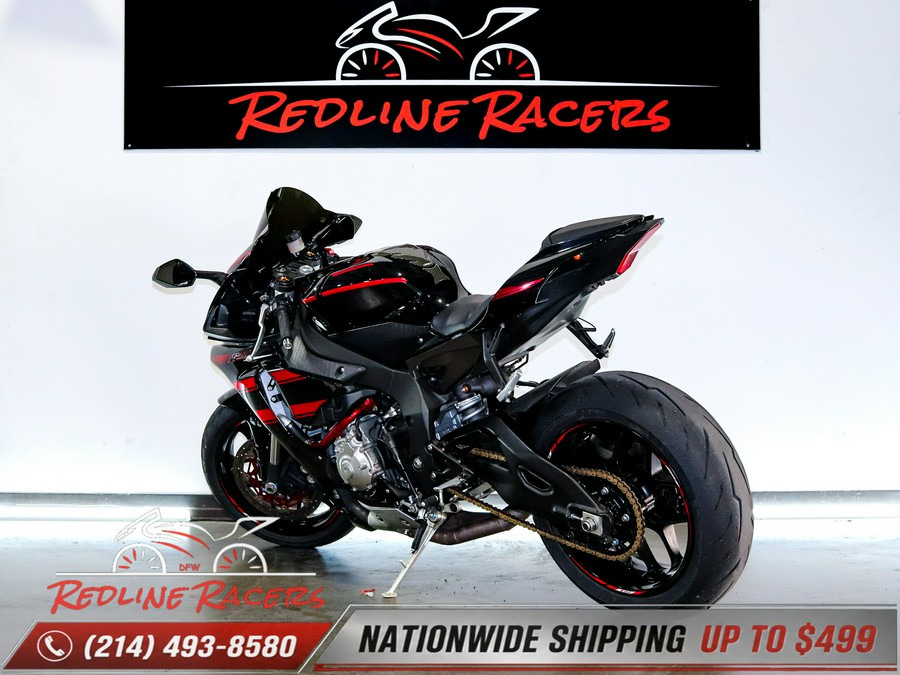 2015 YAMAHA YZF-R1