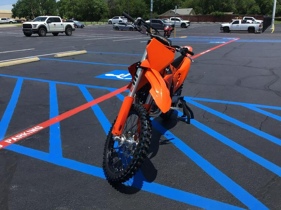 2025 KTM 300 SX