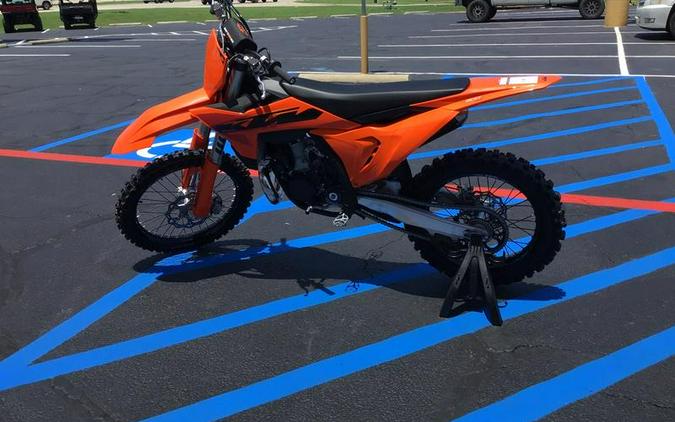 2025 KTM 300 SX