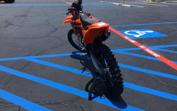 2025 KTM 300 SX