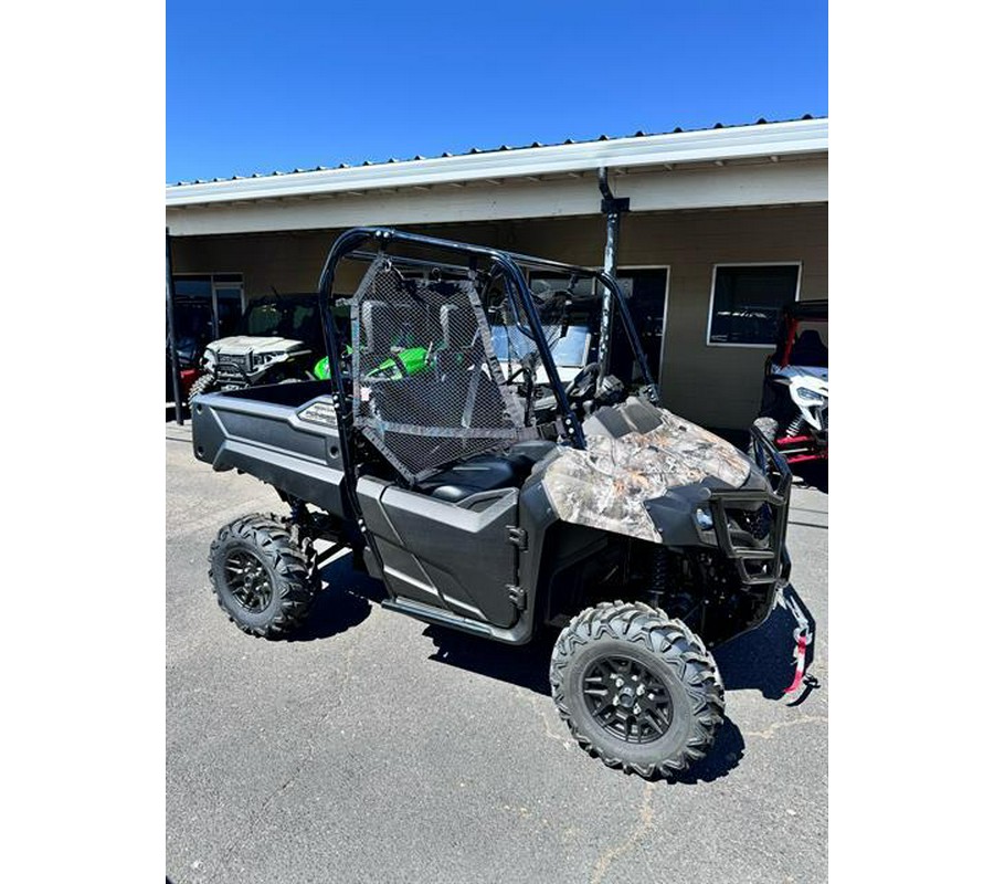 2025 Honda Pioneer 700 Forest