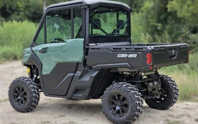 2026 Can-Am® Defender DPS CAB HD9 Compass Green