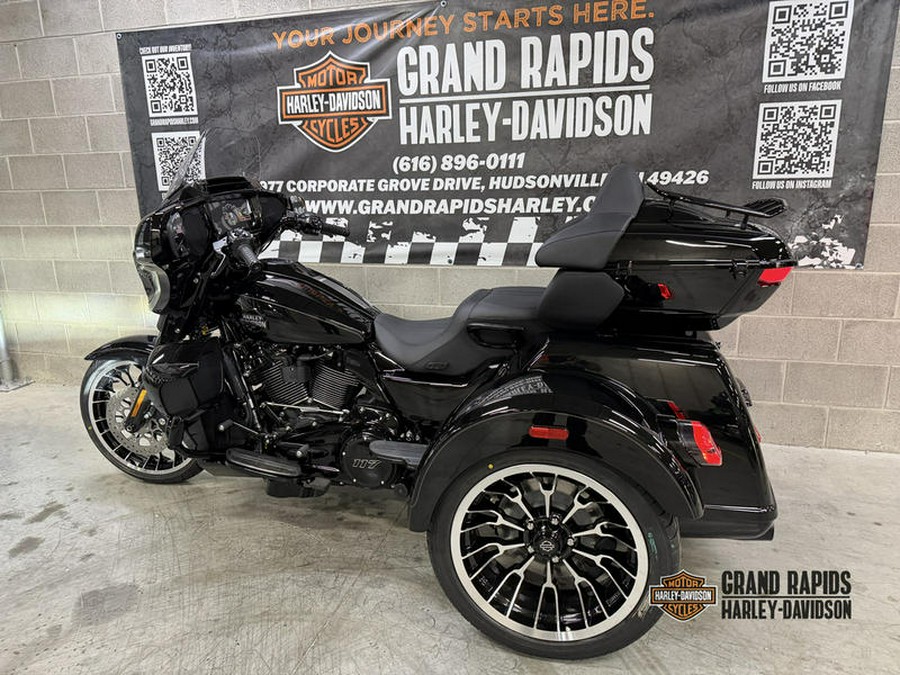 2026 Harley-Davidson® FLHLT - Street Glide® 3 Limited