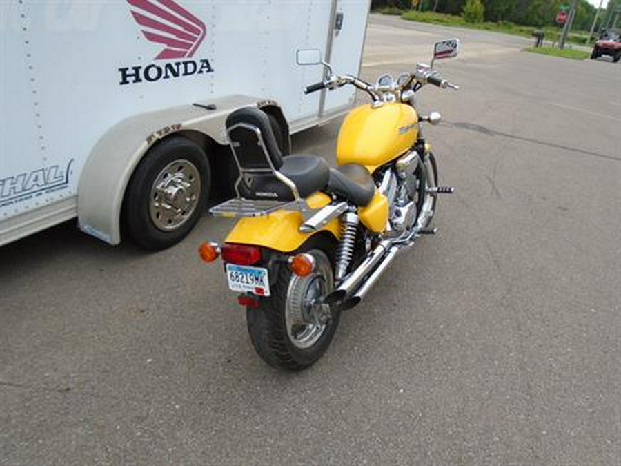 1996 Honda VF750C MAGNA