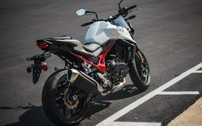 2025 Honda® CB750 Hornet