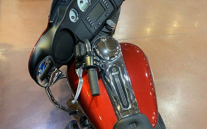 FLHX 2019 Street Glide