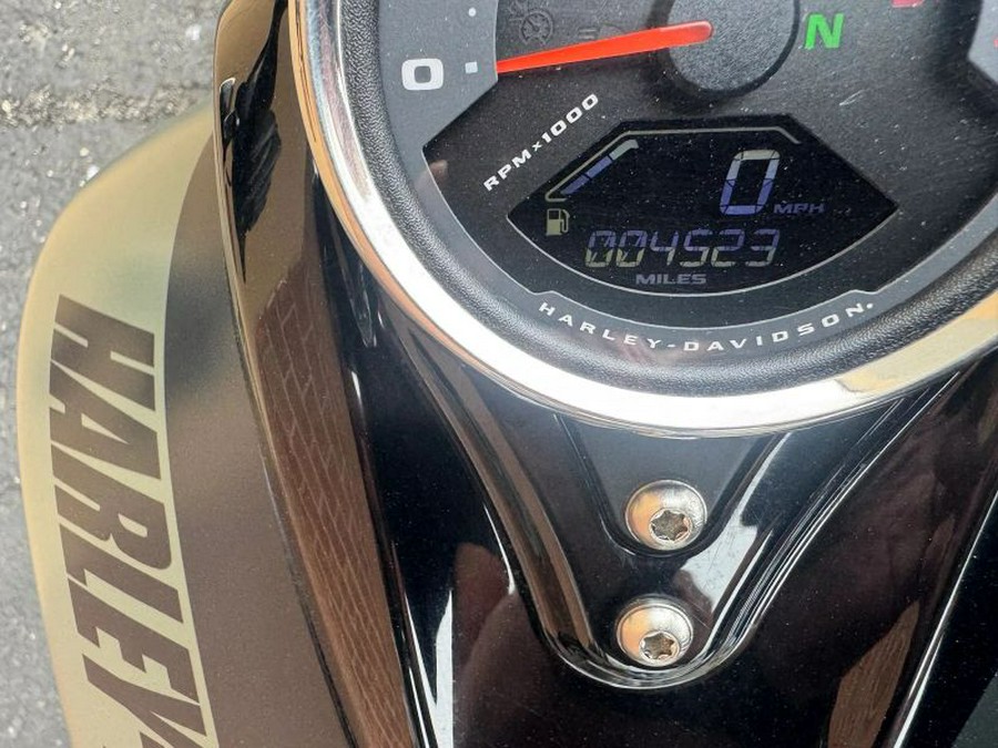 2021 Harley-Davidson FXFBS Fat Bob 114