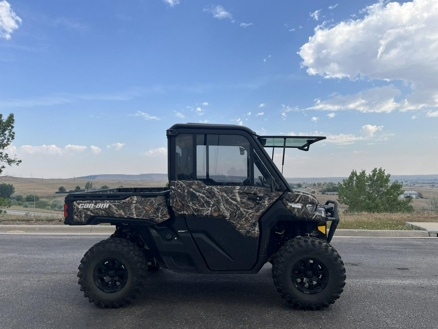 2025 Can-Am Defender Limited HD10