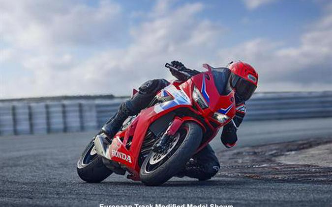 2026 Honda CBR650R E-Clutch