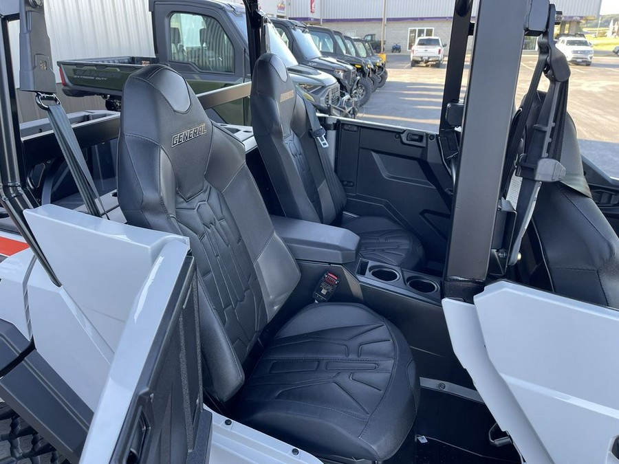 2027 Polaris® General XP 4 1000 Sport