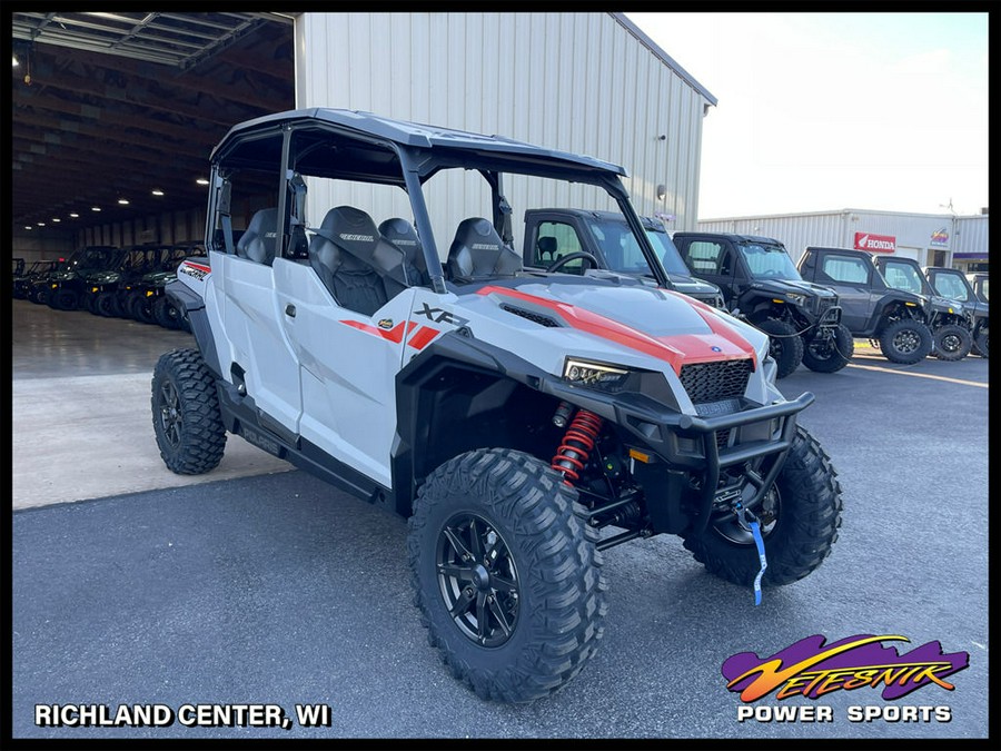 2027 Polaris® General XP 4 1000 Sport